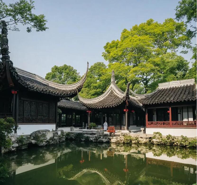 阿瓦提县骤变土建有限公司